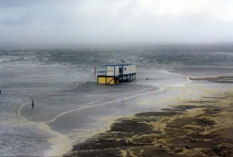 Ændrer stormbanerne sig over Nordsøen frem mod 2050?