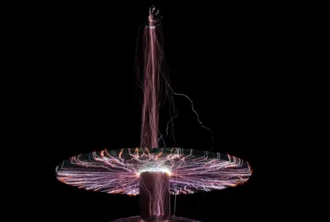 Hvor meget øger hedebølgerne elforbruget i 2040?